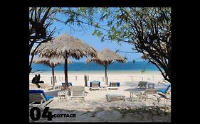 04 beach cottage malindi